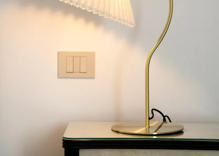 Apartament Charm & Elegance Off Via Veneto 2br, 2ba